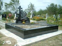 Monumente funerare, marmura, granit > PIETRARIA VASKA, Baia Mare, MM, m2657_1.jpg