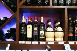 VINOTECA VIADELVINO > crama vinuri, vinuri imbuteliate, vin vrac > VINURI import ITALIA, Baia Mare, MM, m5181_5.jpg